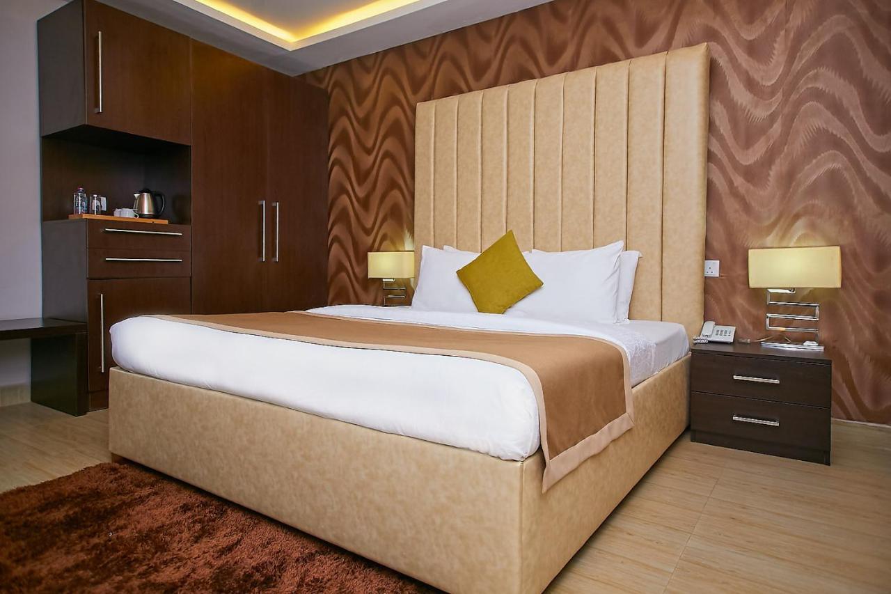 The Cabin Hotel Accra Eksteriør billede